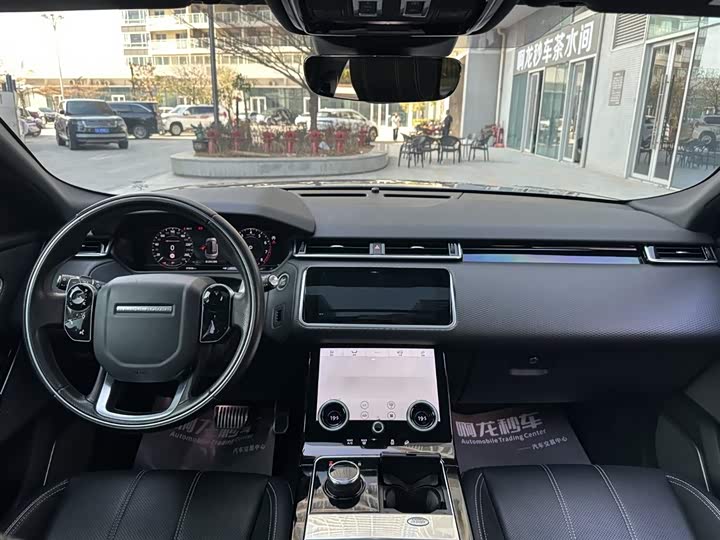 Land Rover Range Rover Velar — фото 11