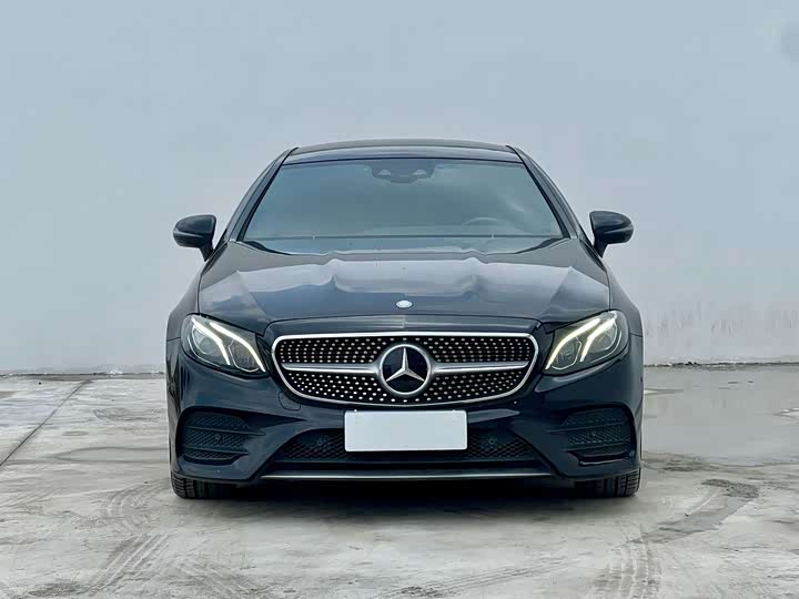 Mercedes-Benz E-Class 2017 E 200 — фото 2