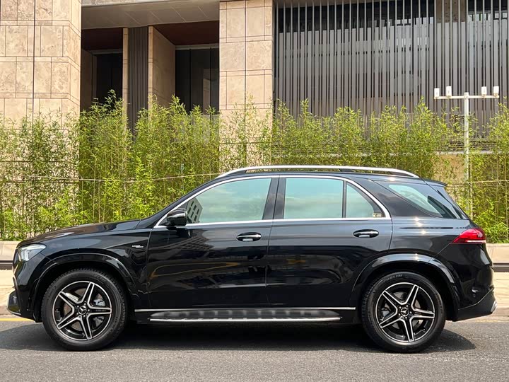 Mercedes-Benz GLE 2020 AMG GLE 53 4 MATIC+ — фото 4