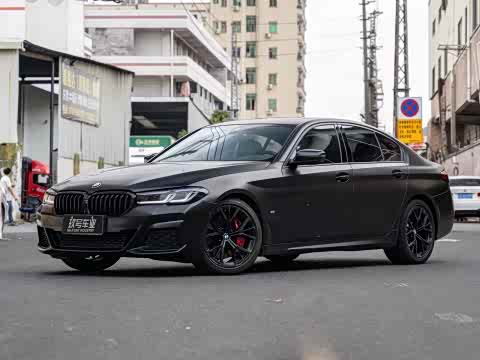 BMW 5 Series — фото 19