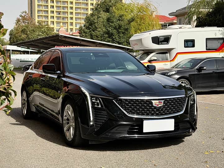 Cadillac CT 5 2024 28 T Luxury Pro — фото 3
