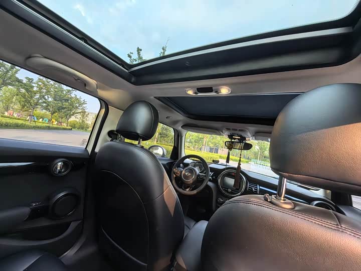 MINI Hatch — фото 11