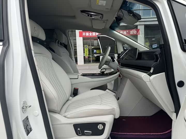 Dongfeng V 9 2024 1.5 TD 200km — фото 9