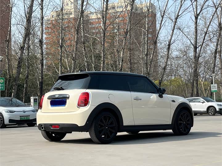 MINI Hatch — фото 15