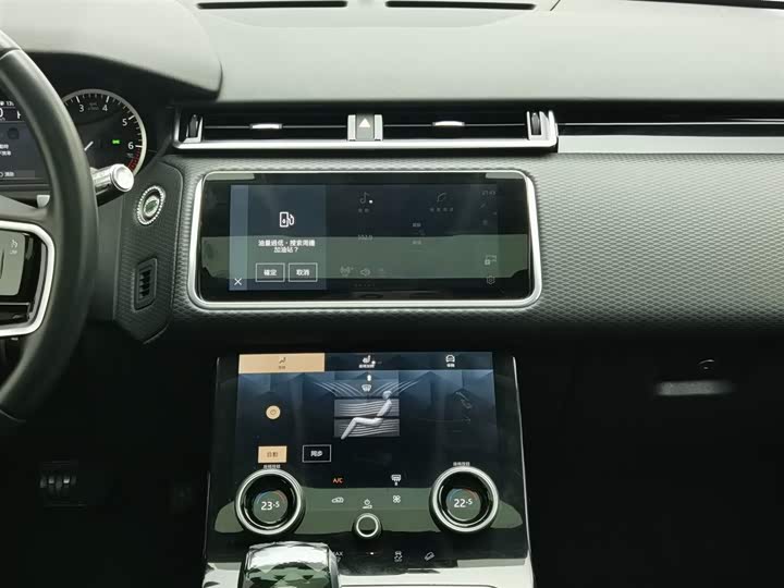 Land Rover Range Rover Velar — фото 12