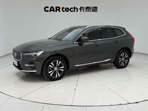 Volvo XC60 2022 B 5 4 WD — фото 29