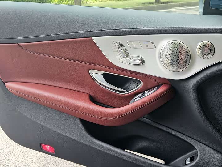 Mercedes-Benz C-Class 2023 AMG C 43 4 MATIC — фото 15