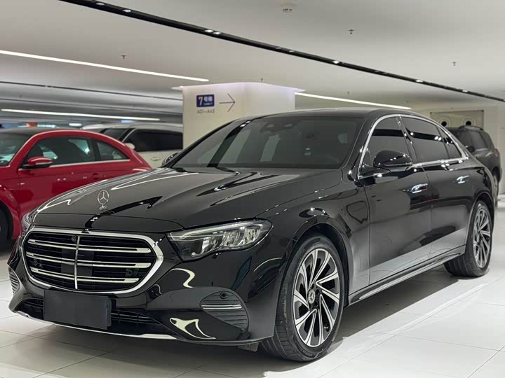 Mercedes-Benz E-Class 2024 E 300 L Luxury — фото 1