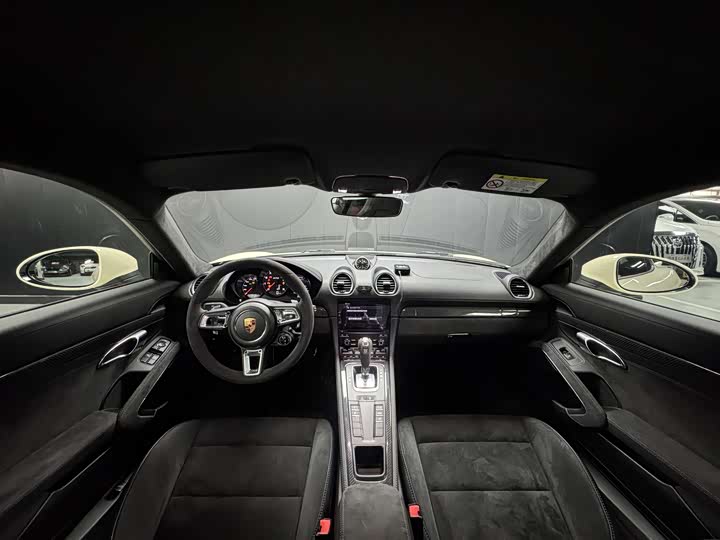 Porsche 718 2018 Cayman GTS 2.5 T — фото 6