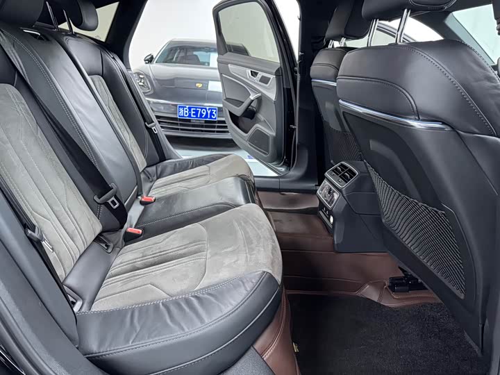 Audi A6L 45 TFSI избранная динамик — фото 12
