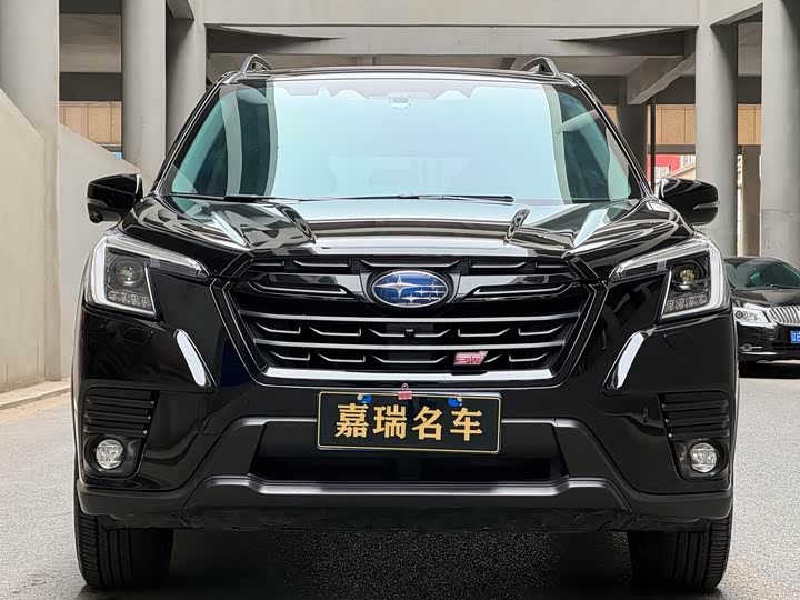 Subaru Forester — фото 2
