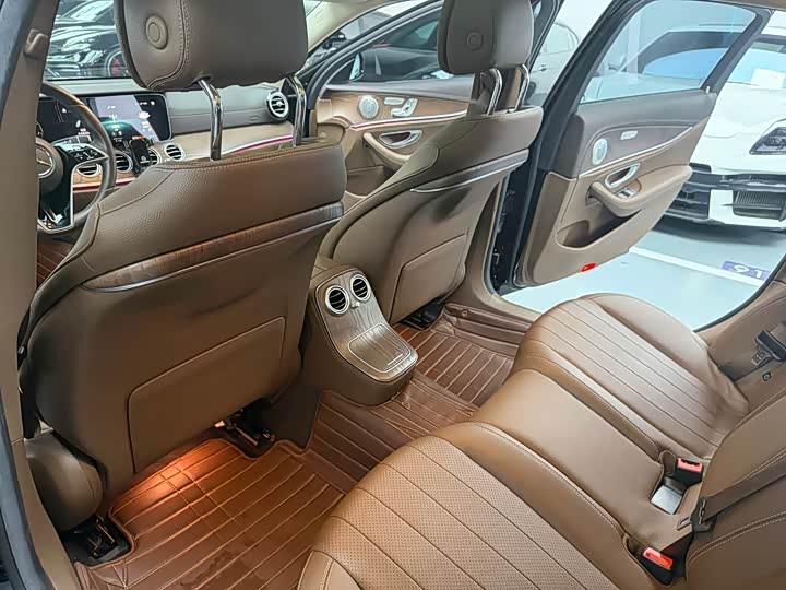 Mercedes-Benz E-Class E 300 L люкс — фото 13