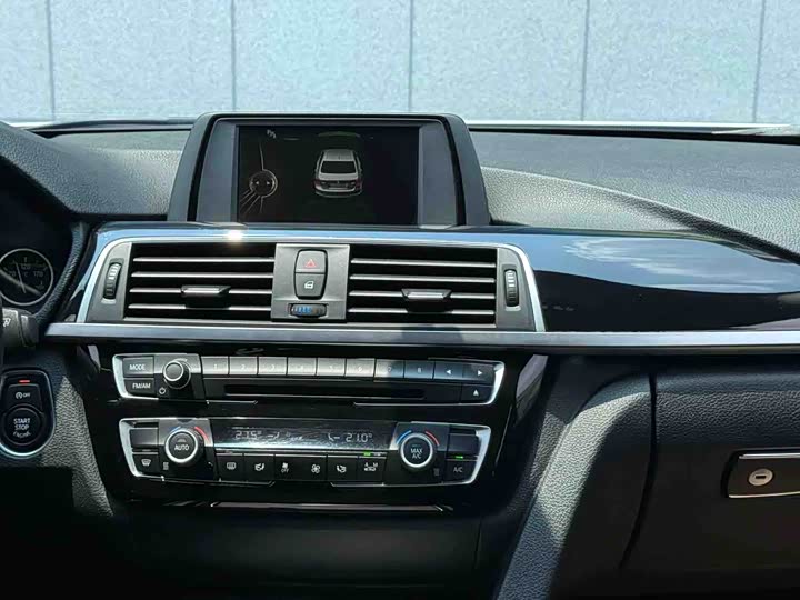 BMW 3 Series 320Li стиль — фото 8
