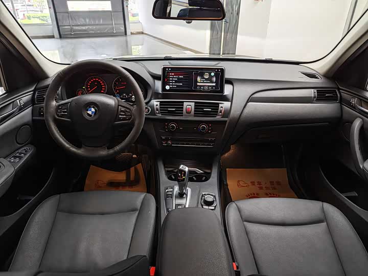 BMW X3 2016 s Drive 20i — фото 10