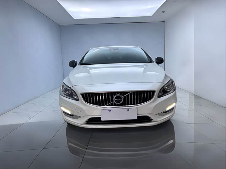Volvo S60 2018 S 60 L T 3 — фото 2