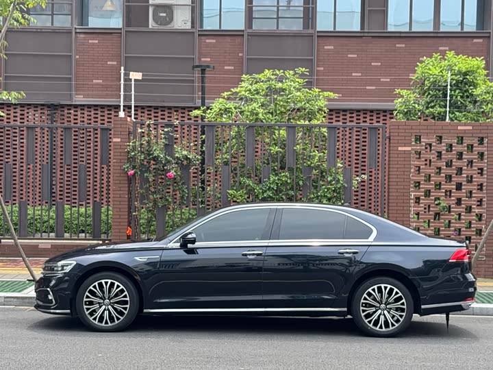 Volkswagen Phideon — фото 5
