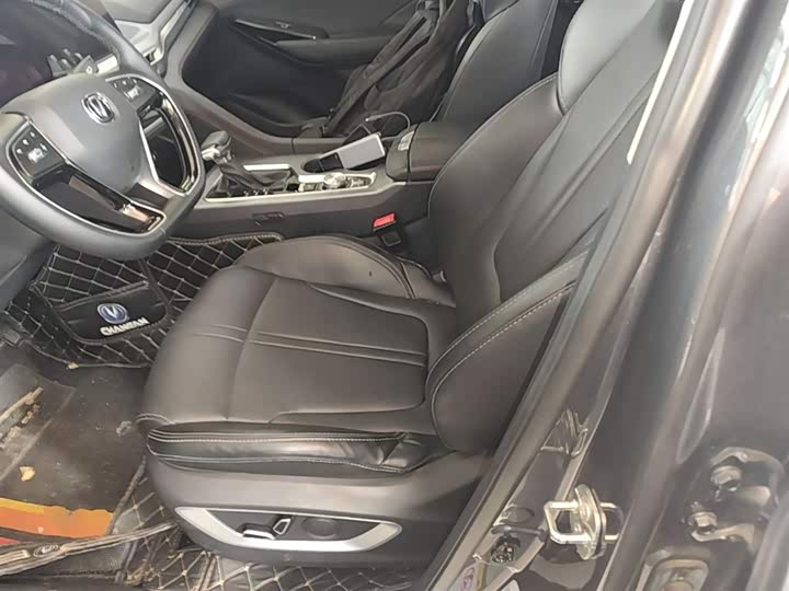 Changan CS75 PLUS 2022 1.5 T AT — фото 15