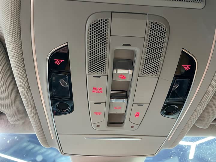 Audi A8 2017 A 8 L 45 TFSI quattro — фото 12