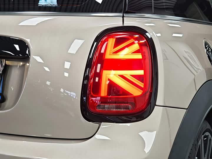 MINI Hatch — фото 10