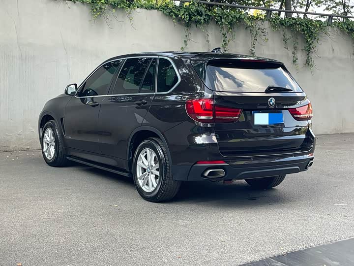 BMW X5 2018 x Drive 35i — фото 5
