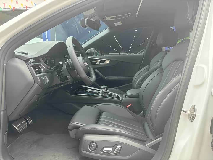 Audi A4L 2024 40 TFSI — фото 12