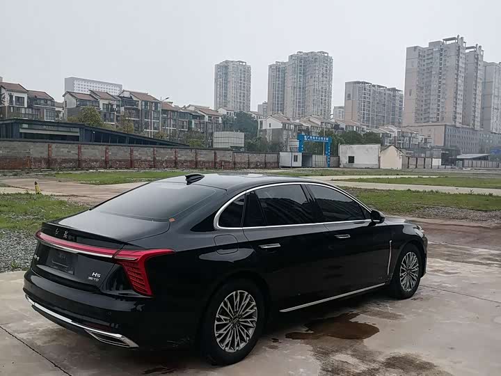Hongqi H5 2023 1.5 T DCT — фото 4
