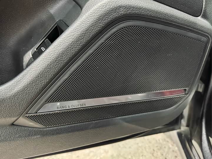 Audi A6L 2019 45 TFSI quattro — фото 17