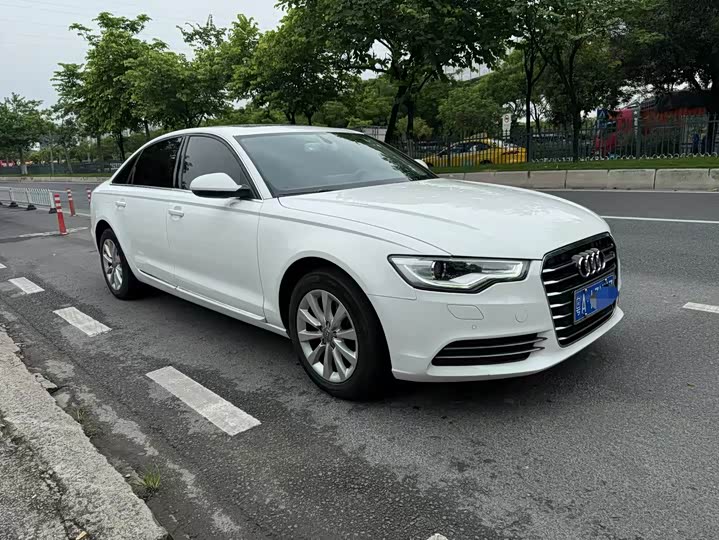 Audi A6L 30 FSI комфорт — фото 3
