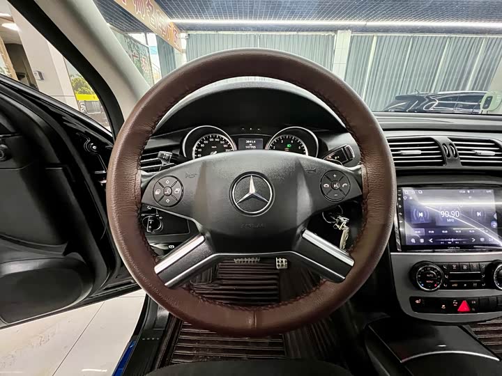 Mercedes-Benz R-Class 2014 R 320 4 MATIC — фото 11