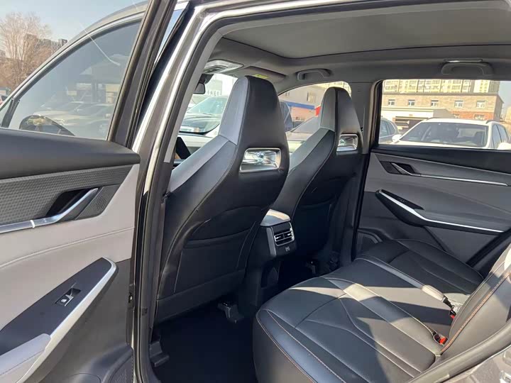 Changan CS75 PLUS 2022 1.5 T ATPremium — фото 5