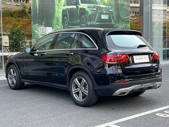 Mercedes-Benz GLC 2021 GLC 260 L 4 MATIC — фото 14