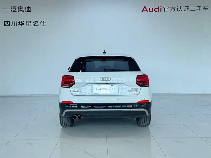 Audi Q2L 2021 35 TFSI — фото 5