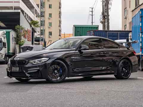 BMW M4 2017 M 4 — фото 18