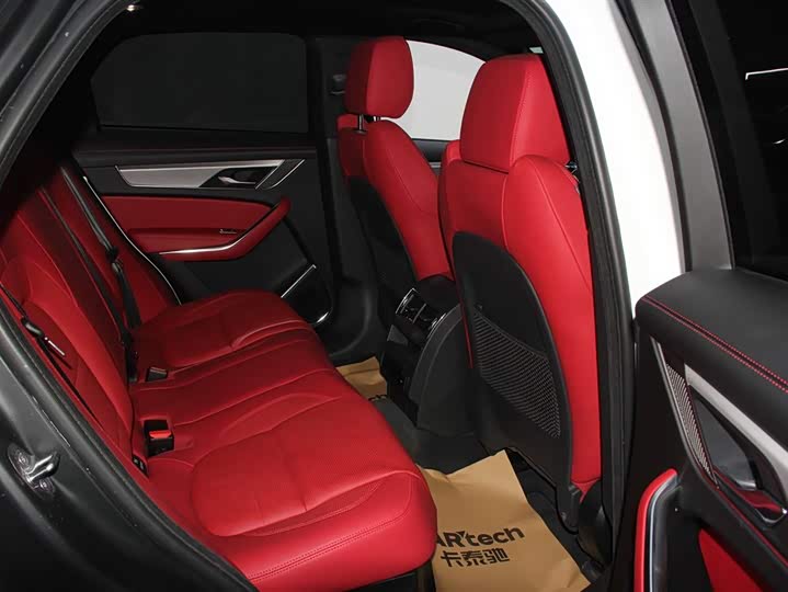 Jaguar F-PACE 2024 P 250 R-Dynamic SE — фото 20
