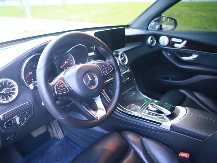 Mercedes-Benz GLC 260 4MATIC динамик — фото 7