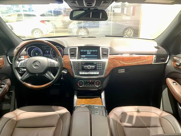 Mercedes-Benz M-Class 2015 ML 400 4 MATICLuxury — фото 7