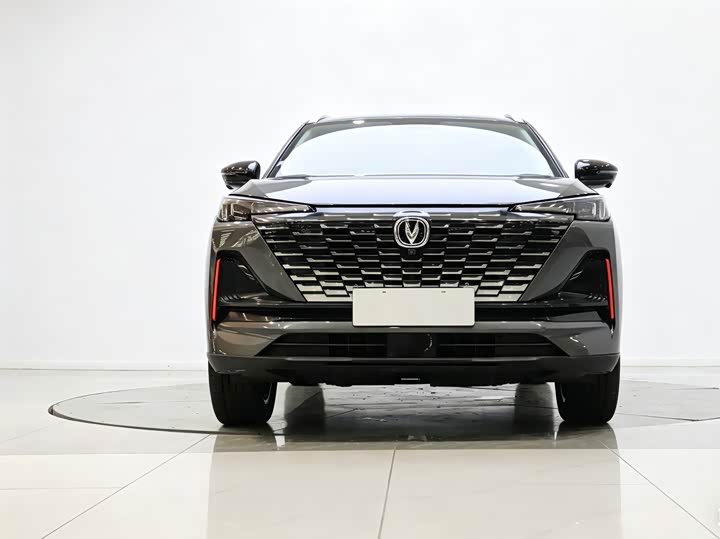 Changan CS55 PLUS 2022 1.5 T DCTPremium — фото 1