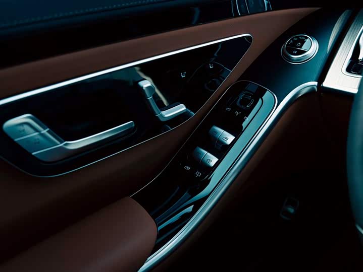 Mercedes-Benz S-Class 2024 S 400 L — фото 12