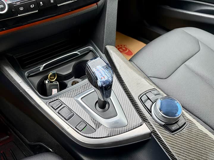BMW 3-Series 2017 320 Li MSport — фото 8