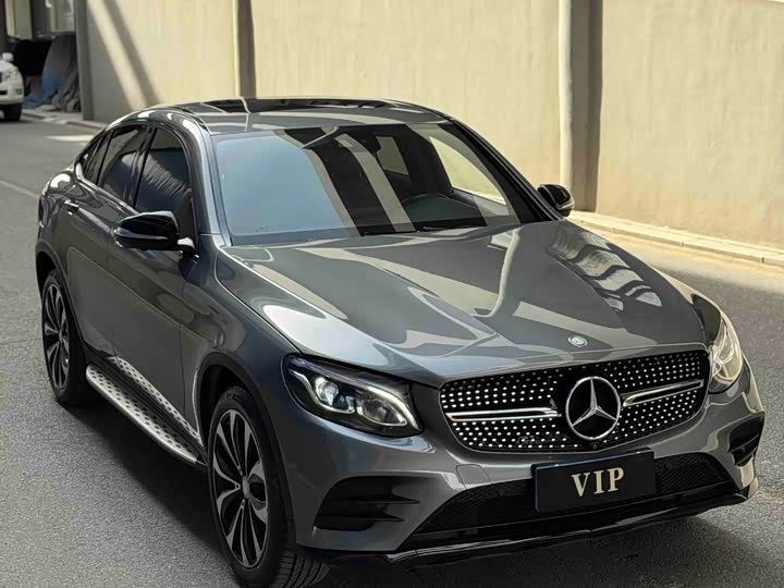 Mercedes-Benz GLC 2017 GLC 260 4 MATIC SUV — фото 3