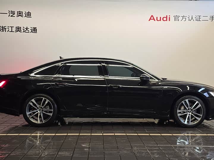 Audi A6L 40 TFSI люкс-динамик — фото 6