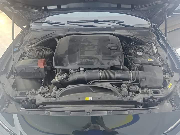 Jaguar XEL 2023 2.0 T 250 PS R-DYNAMIC S — фото 10