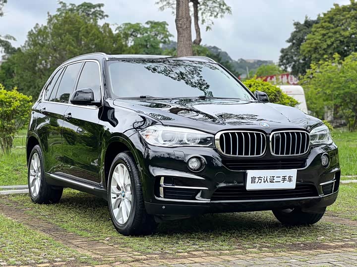 BMW X5 2017 x Drive 28i — фото 3
