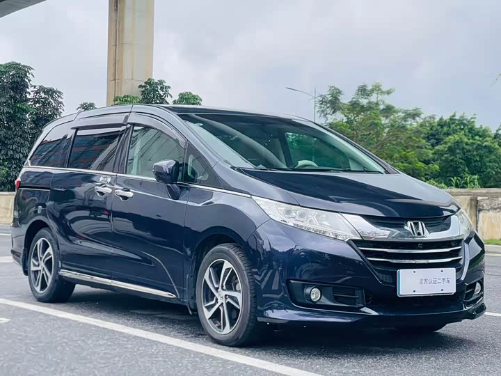 Honda Odyssey — фото 2