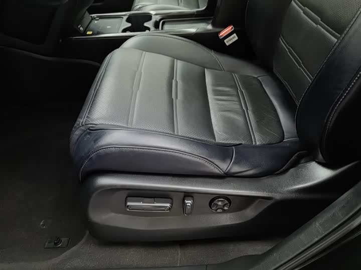 Honda CR-V 2021 240 TURBO CVT 2 WD — фото 20