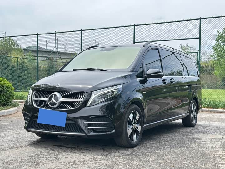 Mercedes-Benz V-Class 2021 V 260 L — фото 1