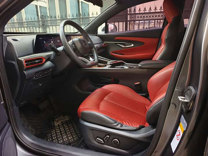 Changan UNI-T 2020 1.5 T Flagship — фото 4
