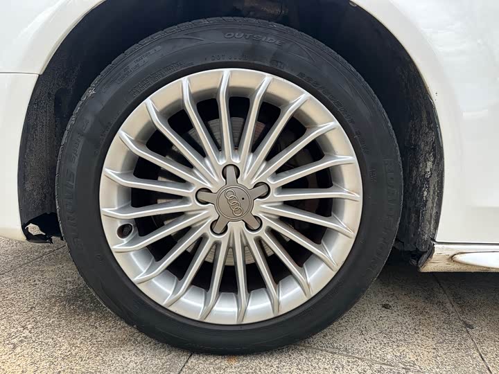 Audi A4L 2015 35 TFSI ATComfort — фото 9