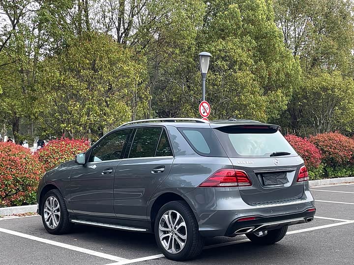 Mercedes-Benz GLE — фото 5
