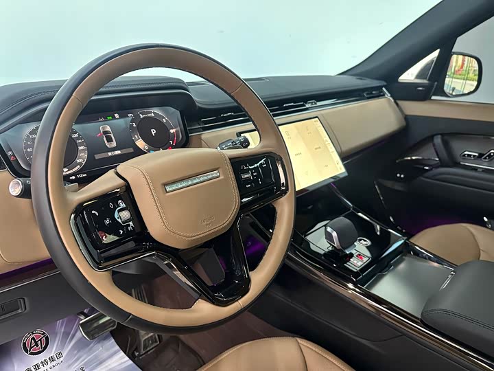 Land Rover Range Rover Sport — фото 16
